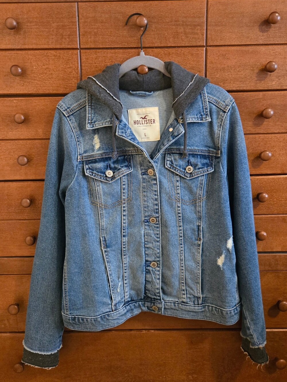 Hollister Blue Denim Jacket with Gray Hood Sz Large